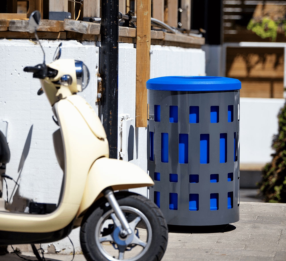 Vancouver Outdoor Steel Recycling Bin 45 Gallon