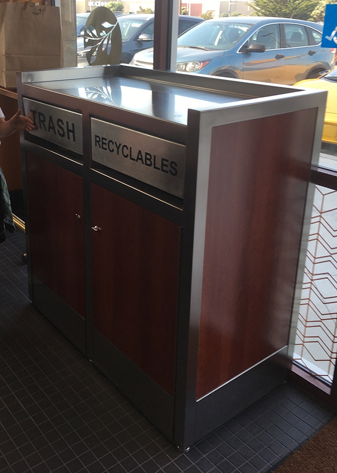 Lenox Tray Manager 2-in-1 | Waste Wise Products