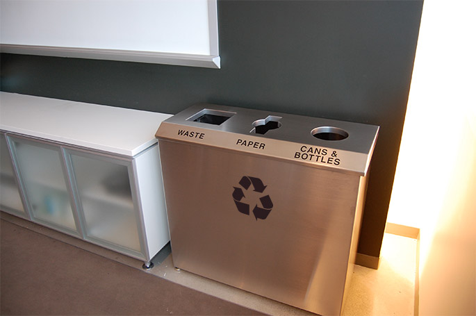 Hendrix R-1 Triple Stream Recycling Bin