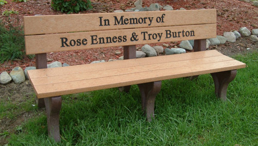 Traditional 6 Foot Message Bench