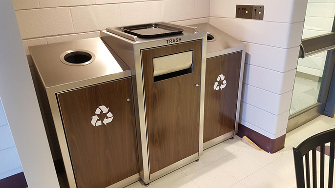 Aviation Triple Stream Recycle Container